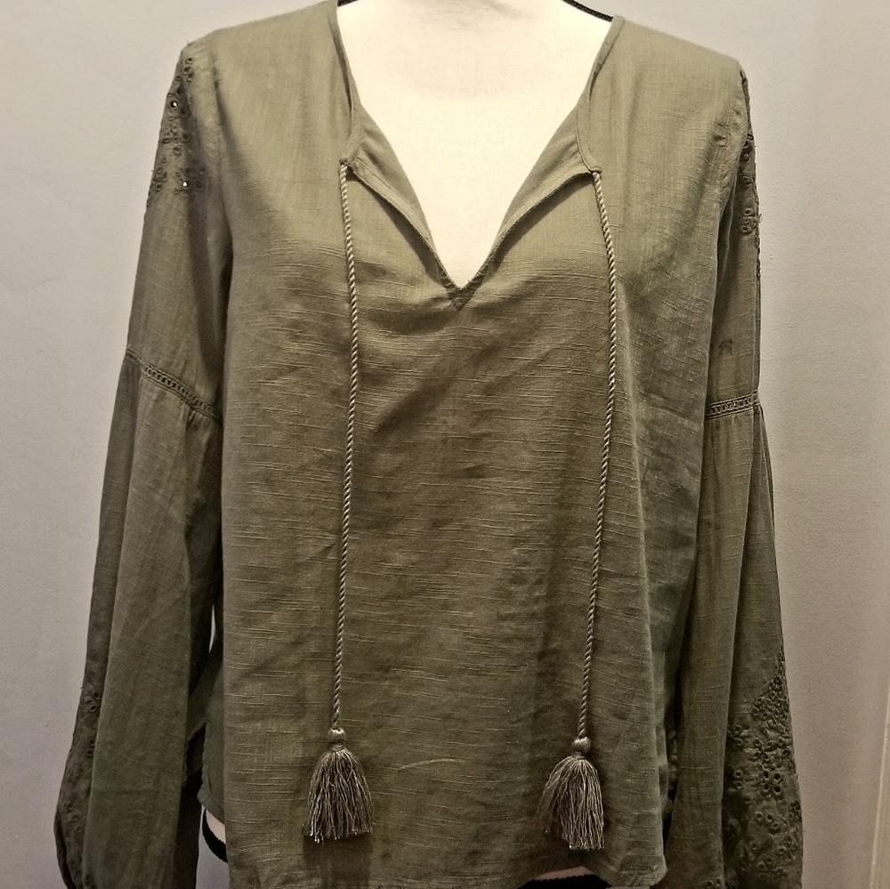 ⚜Abercrombie & Fitch Linen Blouse Size M⚜